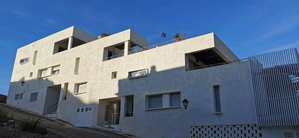 carboneras apartamento triplex 08