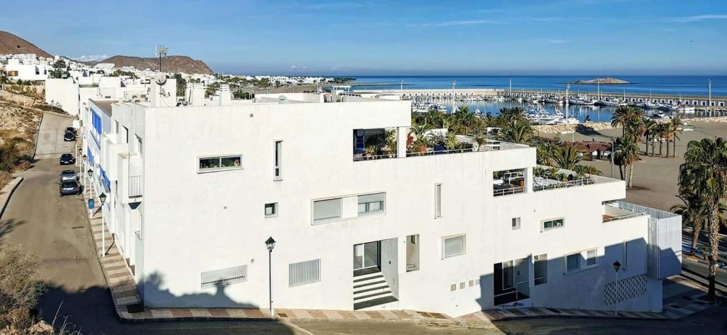carboneras apartamento triplex 09