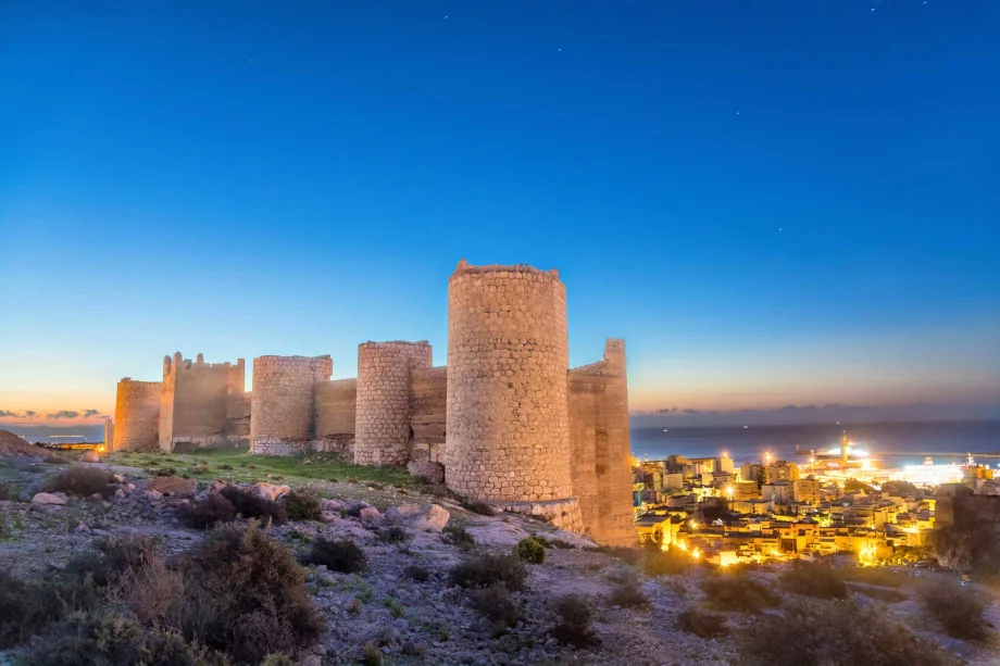La cathédrale-forteresse d'Almeria