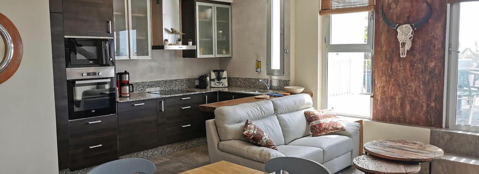 alquila un piso en Carboneras para hasta 8 personas